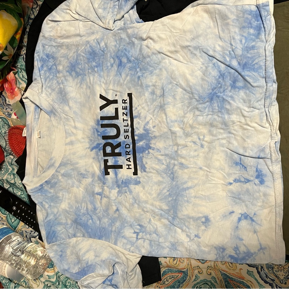 Truly Hard Seltzer crop top